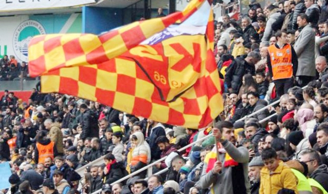 Kayserispor-Galatasaray maçını 16 bin taraftar izledi