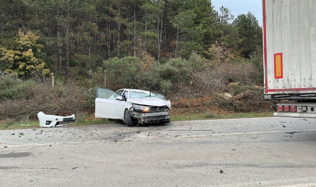 Kocaeli'de 3 araçlı zincirleme kaza! 3 yaralı