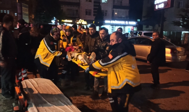 Konya'da otomobil çarptığı 2 çocuk yaralandı