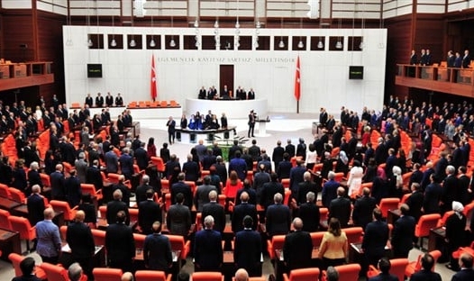 Köy Kanunu Değişikliği TBMM'de kabul edildi