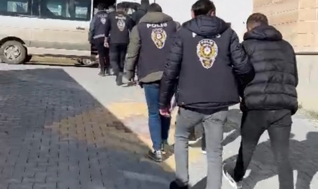 Kütahya'da yasa dışı bahis operasyonu: 5 gözaltı