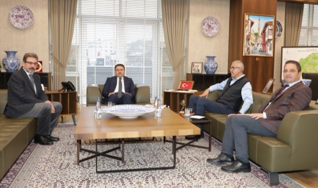 Kütahya Valisi'nin Bursalı konukları