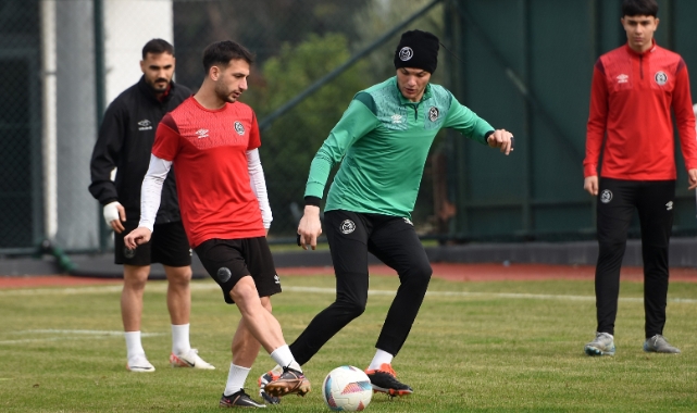 Manisa FK kupa mesaisine başladı