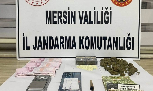 Mersin'de 5 kişi çok miktarda uyuşturucu ile yakalandı