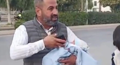 Mersin'de çöp konteyneri yakınında yeni doğmuş bebek bulundu