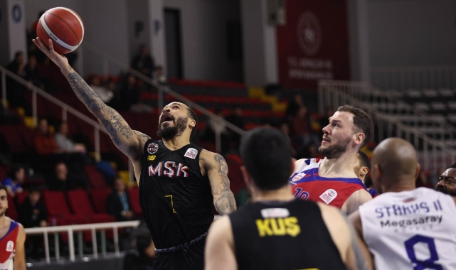 Mersin Spor deplasmandan galibiyetle dönüyor