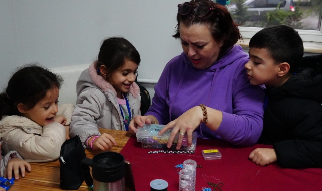 Minik öğrenciler sanatı yerinde öğrendi