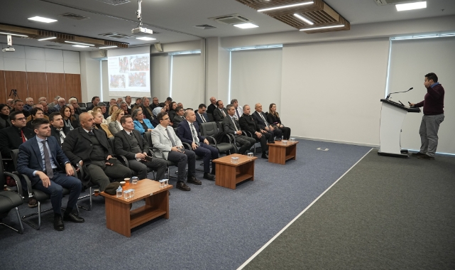 Nilüfer'de muhtarlara deprem farkındalık eğitimi