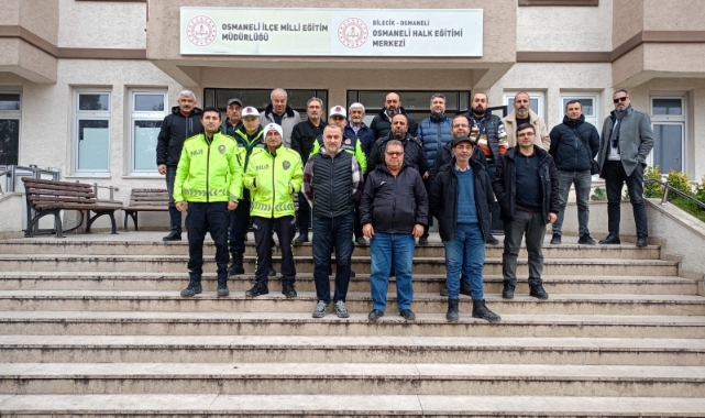 Okul servis şoförlerine eğitim verildi