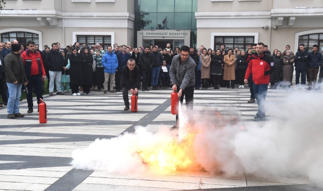 Osmangazi Belediyesinden başarılı deprem ve yangın tatbikatı