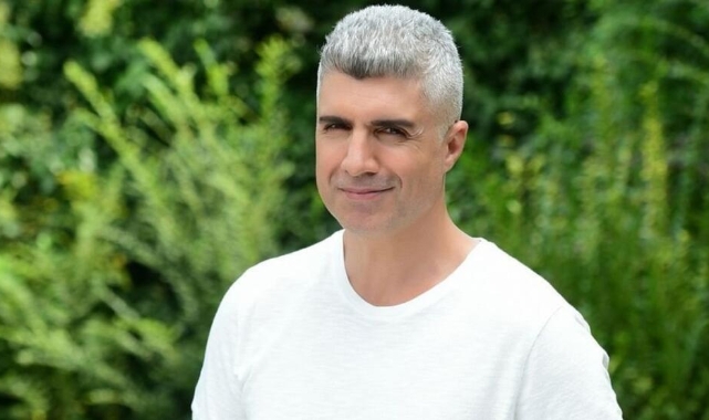 Özcan Deniz'den dikkat çeken paylaşım!