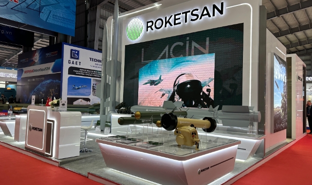 ROKETSAN'dan Vietnam'da gövde gösterisi