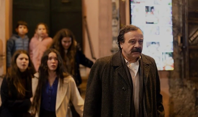 Sahipsizler'in Cevdet babası Reha Özcan'dan set pozları