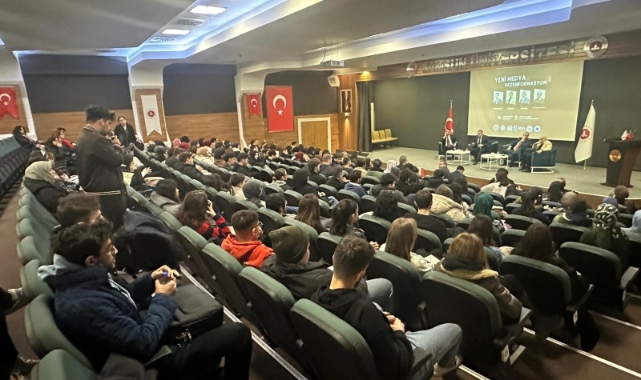 Samsun'da öğrencilere ‘dezenformasyon’ konferansı