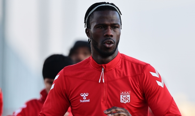 Sivasspor'da flaş ayrılık!