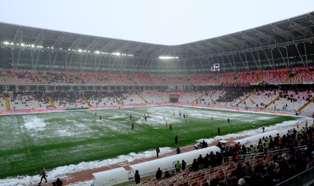 Sivasspor-Galatasaray maçının biletleri satışa çıktı   