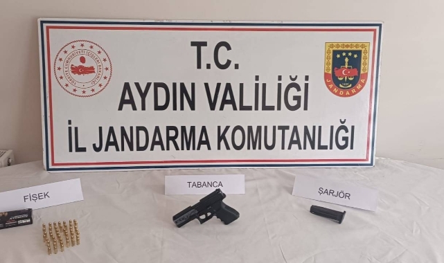 Şüpheli hareketleri ele verdi, jandarmanın dikkatinden kaçamadı