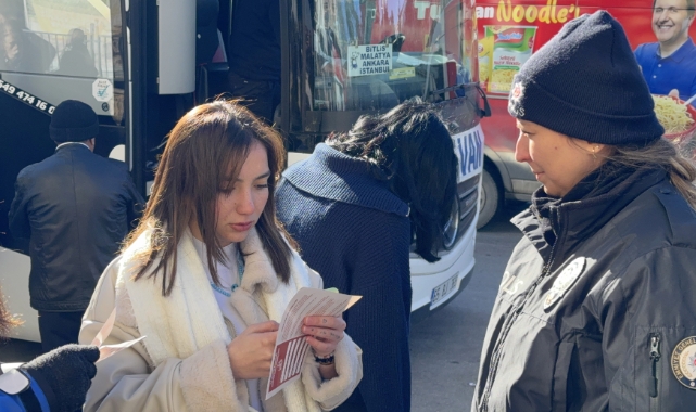 Tatvan'da polis ekiplerinden KADES ve dolandırıcılık bilgilendirmesi