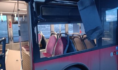 Tır ile belediye otobüsü çarpıştı: 1 ölü, 1 yaralı
