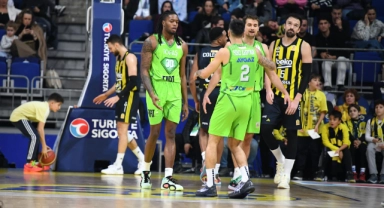 TOFAŞ, Fenerbahçe Beko’ya 90-88 mağlup oldu