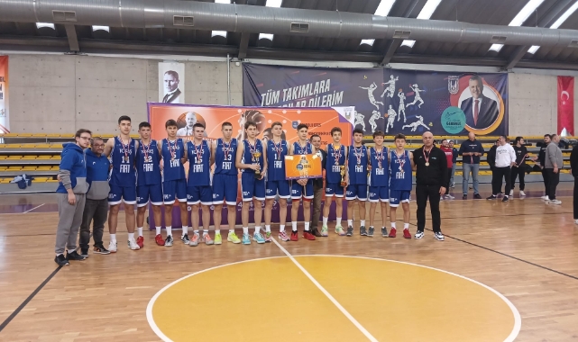 TOFAŞ Yıldız B Takımı Gökhan Teksöz 6. Basketbol Turnuvasında şampiyon oldu