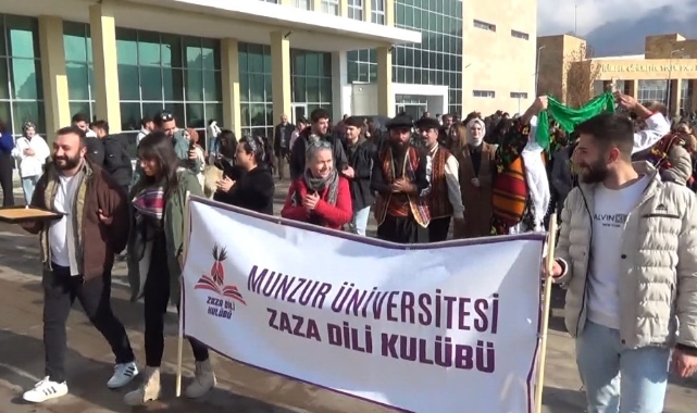 Tunceli'de renkli erken yeni yıl kutlaması
