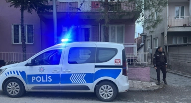 Uşak'ta tartıştığı karısı tarafından bıçaklanan adam ağır yaralandı