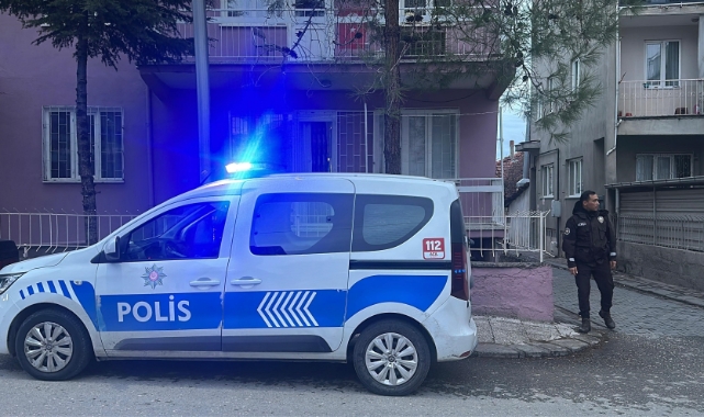 Uşak'ta tartıştığı karısı tarafından bıçaklanan adam ağır yaralandı