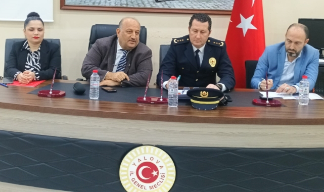 Yalova'da "Sosyal Medyadan Sosyalleşmeye" paneli düzenlendi