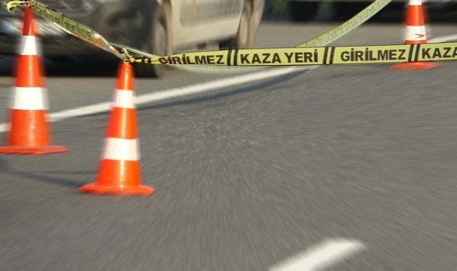 Yaya geçidinde otomobilin çarptığı çocuk hayatını kaybetti
