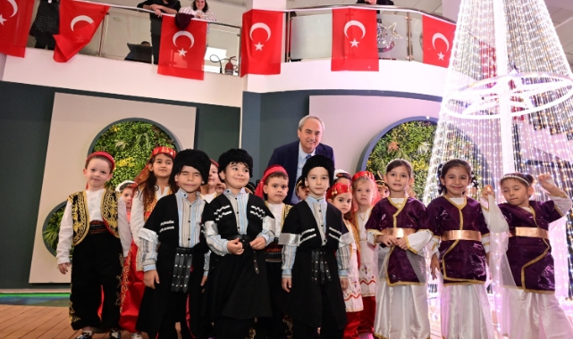 Yerli Malı Haftası’nda Türkiye’yi 7 bölge ve 81 iliyle tanıttılar