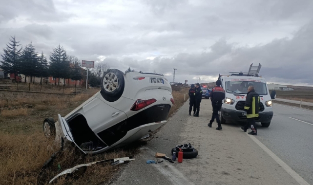 Yozgat'taki feci kazada karı koca yaralandı