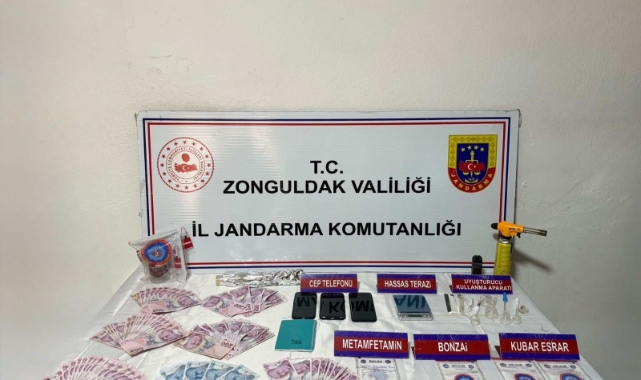 Zonguldak'ta uyuşturucu operasyonu: 3 gözaltı