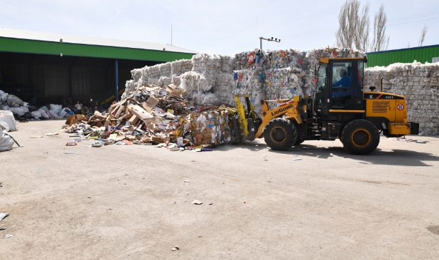 2024'te 6 milyon 633 bin 494 kilogram atık geri dönüştürüldü