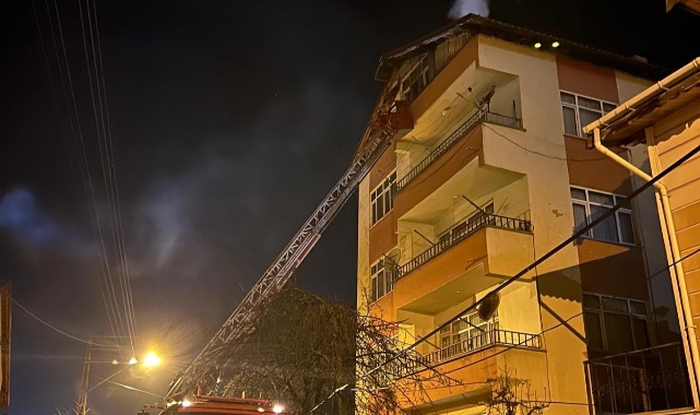 5 katlı binada korkutan yangın