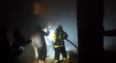 Adıyaman’da çıkan ahır yangını korkuttu