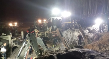 Amasya'da 2 kişi göçük altında kalarak hayatını kaybetti