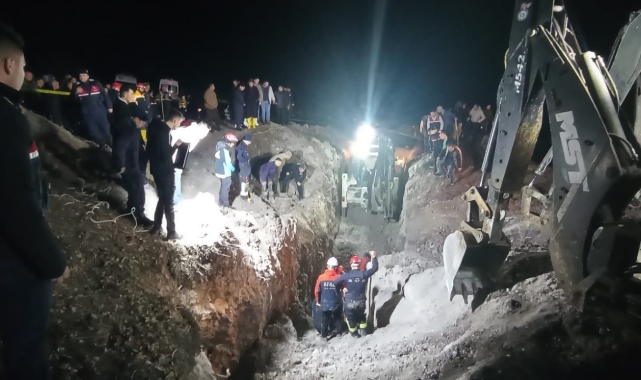 Amasya’da su kuyusu açma çalışmasında göçük! 2 kişi toprak altında