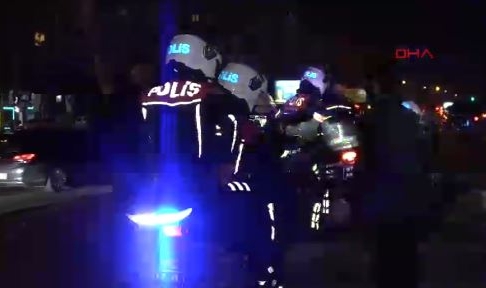 Antalya'da yunus polisi kazada yaralandı