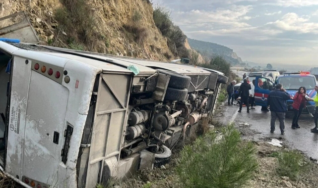 Aydın'da tur minibüsü devrildi: 23 yaralı
