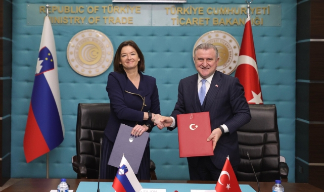 Bakan Bak Slovenya Başbakan Yardımcısı ile bir araya geldi