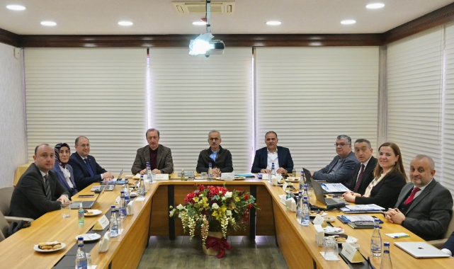 Bakan Uraloğlu'ndan haberleşme altyapısında yeni hedefler