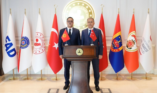 Bakan Yerlikaya Boobek Azhikeev'i misafir etti