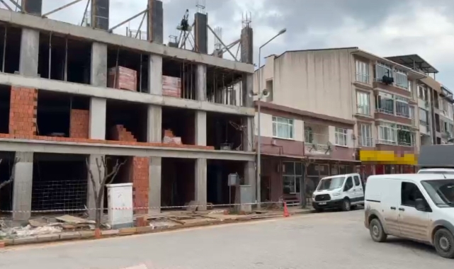 Balıkesir’de inşaatın 3. katından düşen işçi hayatını kaybetti