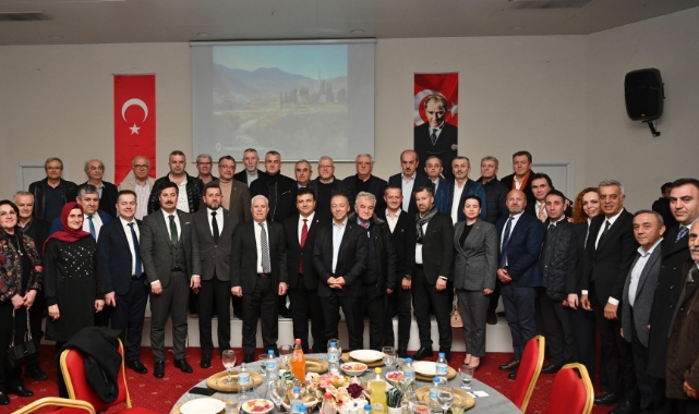 Başkan Mustafa Bozbey Balkan ve Rumeli Dernekleri temsilcileriyle ile buluştu
