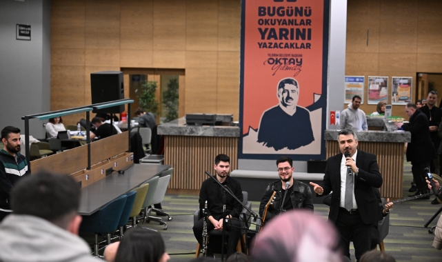 Başkan Yılmaz’dan Uyumayan Kütüphane'deki öğrencilere ziyaret