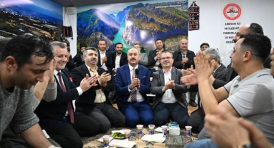 Başkan Yılmaz Samsunlular Derneği'nin düzenlediği Sıra Gecesi'ne katıldı