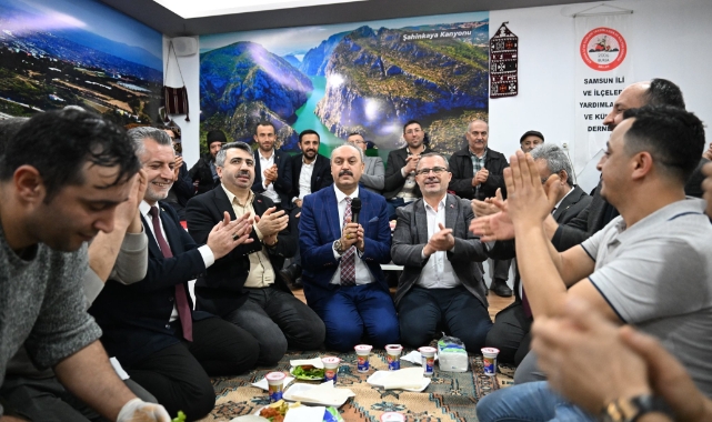Başkan Yılmaz Samsunlular Derneği'nin düzenlediği Sıra Gecesi'ne katıldı