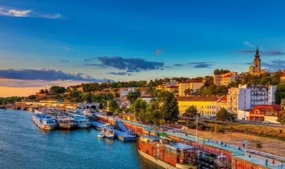 Belgrad'da toplu taşıma ücretsiz oldu