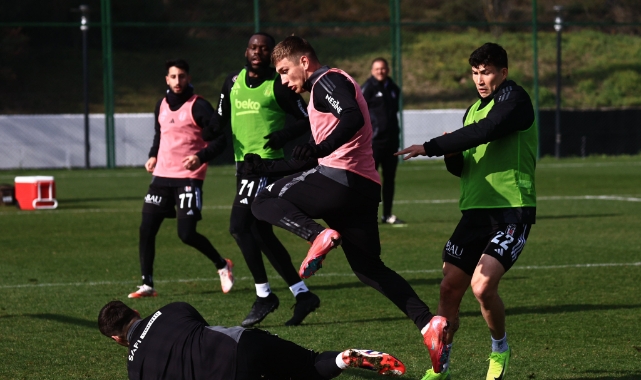 Beşiktaş'ta Ole Gunnar Solskjaer, ilk antrenmanına çıktı